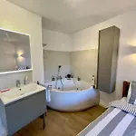 Badine Refait A Neuf Qualite Superieure Balneo Clim Piscine Hyeres