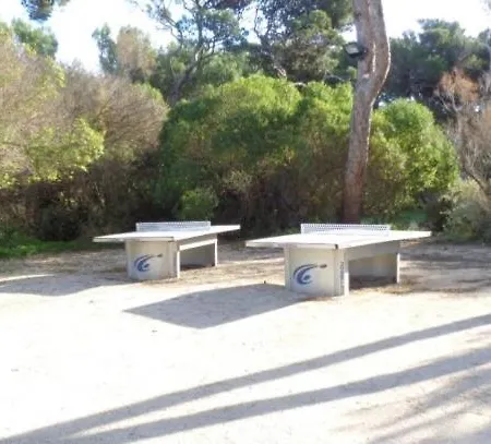 Apartment Badine Beach 5 Personnes Vue Jardin Avec Climatisation Hyeres