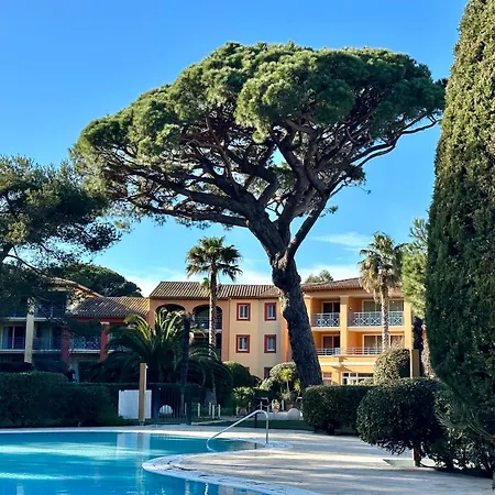 Badine 5p Piscine Balneo Clim Jardin Exotique *