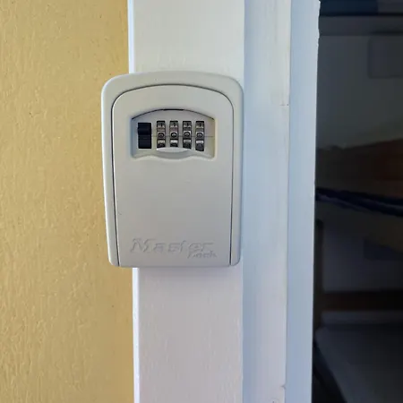 아파트 Badine Piscine Balneo Clim *